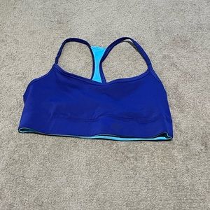 Purple/blue sports bra size small (I believe it’s from Athleta)